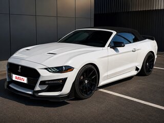 2021 Ford Mustang VI Рестайлинг, белый, 3700000 рублей, вид 1