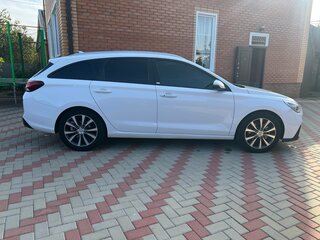 2019 Hyundai i30 III Рестайлинг, белый, 1298000 рублей, вид 4