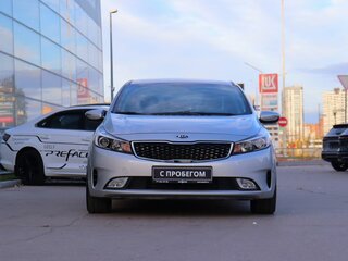 2018 Kia Cerato III Рестайлинг (Classic), серебристый, 1670000 рублей, вид 2