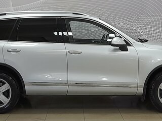 2012 Volkswagen Touareg II, серебристый, 1979000 рублей, вид 4