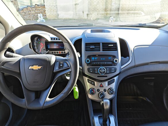 2013 Chevrolet Aveo II, синий, 750000 рублей - вид 8