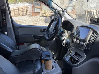 2012 Hyundai H-1 II, белый, 2550000 рублей, вид 4