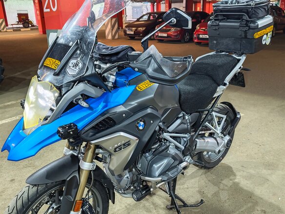 2019 BMW R 1250 GS, синий, 1480000 рублей - вид 1
