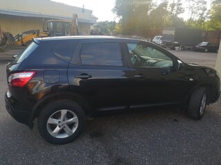 2011 Nissan Qashqai I Рестайлинг, чёрный, 980000 рублей, вид 2