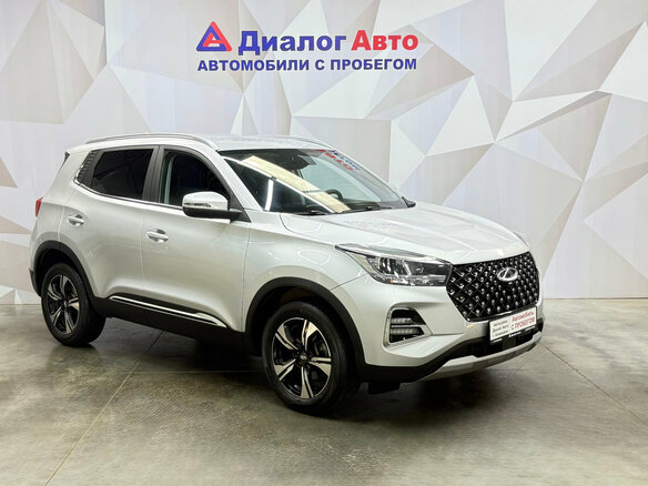 2024 Chery Tiggo 4 Pro I Рестайлинг, серебристый, 1560000 рублей - вид 2