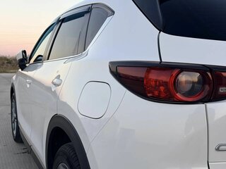 2017 Mazda CX-5 II, белый, 2230000 рублей, вид 3