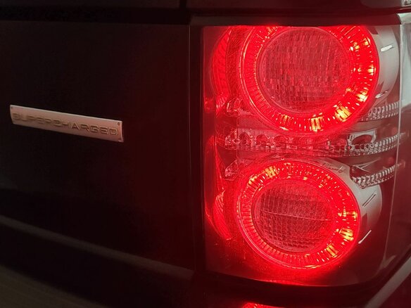 2010 Land Rover Range Rover Supercharged III Рестайлинг 2, чёрный, 1630000 рублей - вид 27