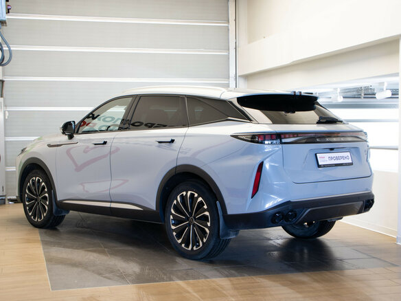 2023 Exeed RX, серый, 2950000 рублей - вид 5