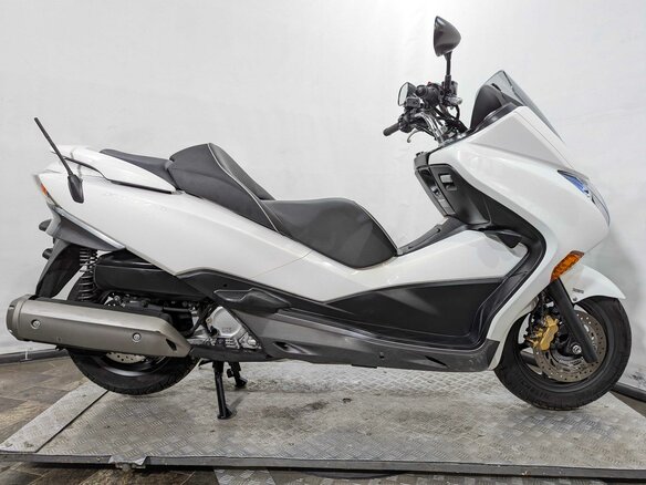 2012 Honda Forza, белый, 335000 рублей - вид 5