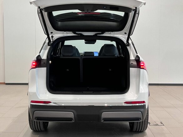 2026 Geely Galaxy M7, белый - вид 25