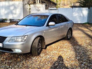 2010 Hyundai Sonata V (NF) Рестайлинг, серый, 700000 рублей, вид 1
