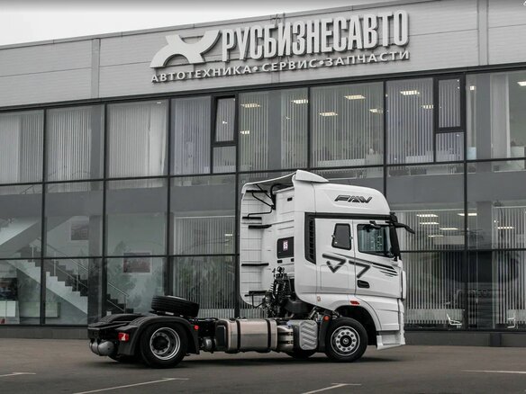 2024 FAW J7, белый, 8900000 рублей - вид 3