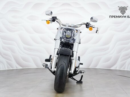 2023 Harley-Davidson Fat Boy, чёрный, 2399000 рублей, вид 4