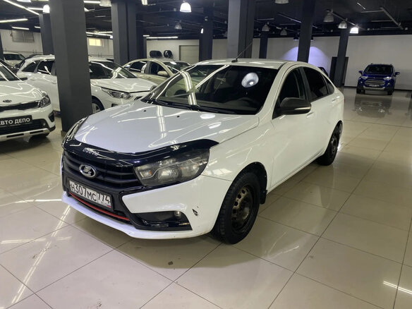2016 Lada (ВАЗ) Vesta I, белый, 375000 рублей