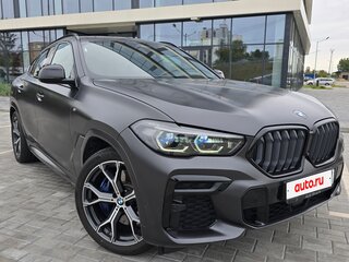 2022 BMW X6 40d III (G06), чёрный, 8200000 рублей, вид 4