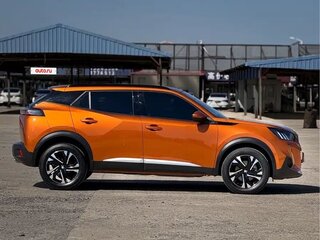 2022 Peugeot 2008 II, золотистый, 1210005 рублей, вид 4
