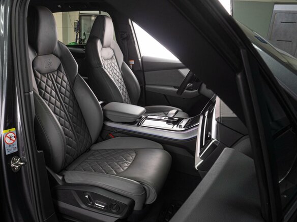 2023 Audi Q7 50 TDI II (4M) Рестайлинг, серый, 11499000 рублей - вид 16
