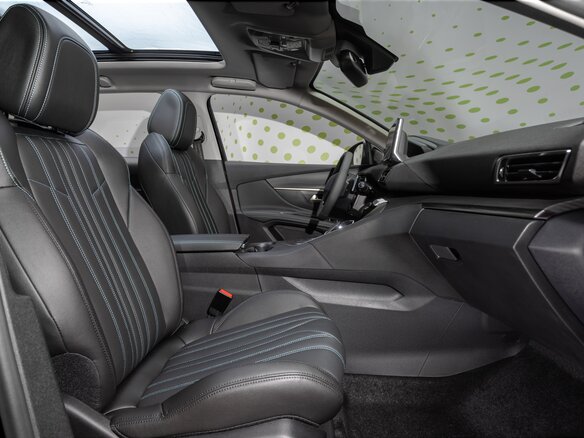2026 Peugeot 5008 II Рестайлинг, чёрный, 4899000 рублей - вид 15