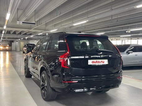 2026 Volvo XC90 B6 II Рестайлинг 2, чёрный, 9900000 рублей, вид 4