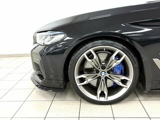 2021 BMW 5 серии M550i xDrive VII (G30/G31/G38) Рестайлинг, чёрный, 9995000 рублей, вид 3