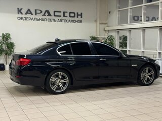 2010 BMW 5 серии 523i VI (F10/F11/F07), чёрный, 1450000 рублей, вид 2