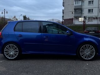 2006 Volkswagen Golf R32 V, синий, 1600000 рублей, вид 5