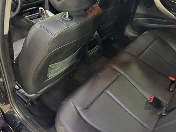 2012 BMW 3 серии 320i VI (F3x), чёрный, 1700000 рублей - вид 13