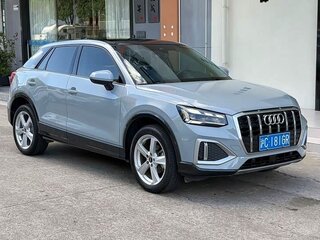 2022 Audi Q2 L 35 TFSI I Рестайлинг, серебристый, 1888777 рублей, вид 3