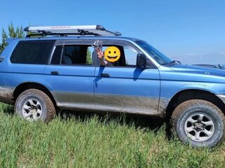 1996 Mitsubishi Challenger I, синий, 750000 рублей, вид 2