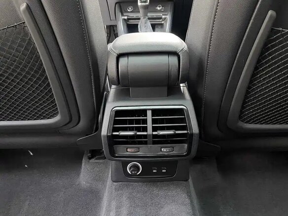 2022 Audi Q3 35 TFSI II (F3), белый, 2175333 рублей - вид 12