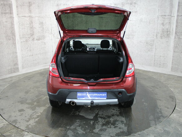 2012 Renault Sandero Stepway I, красный, 595000 рублей - вид 12
