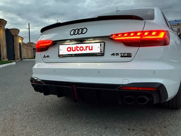 2021 Audi A4 45 TFSI V (B9) Рестайлинг, белый, 4100000 рублей - вид 2