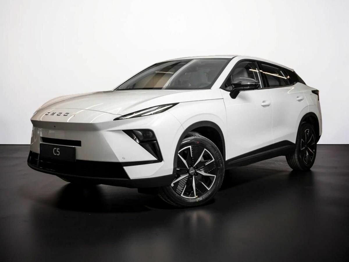 Открыть фотографии: Omoda C5 II