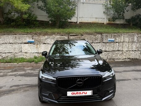 2021 Volvo XC60 II, чёрный, 4350000 рублей, вид 1