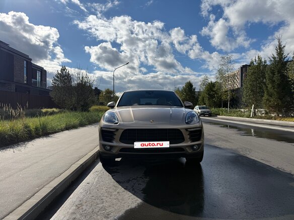 2017 Porsche Macan S Diesel I, коричневый, 3850000 рублей - вид 1