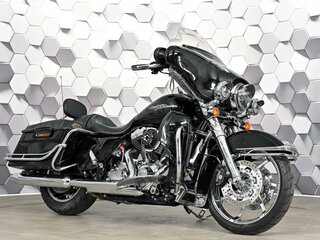 2011 Harley-Davidson Street Glide, чёрный, 1147000 рублей, вид 1