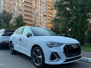 2021 Audi Q3 35 TFSI II (F3), белый, 2000000 рублей, вид 3