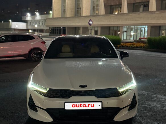 2021 Kia K5 III, белый - вид 7
