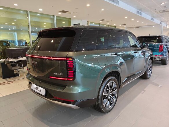 2026 UMO 8, зелёный, 6190000 рублей - вид 4