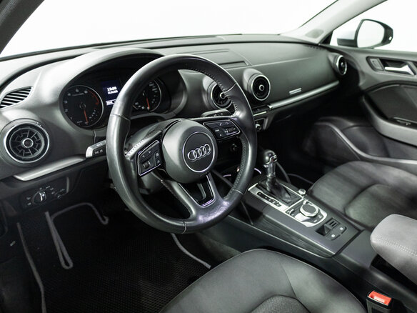 2019 Audi A3 III (8V) Рестайлинг, серебристый, 2099700 рублей - вид 10