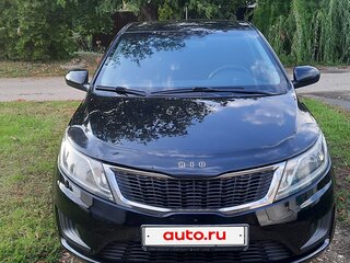 2013 Kia Rio III, чёрный, 970000 рублей, вид 1