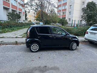 2007 Daihatsu Sirion II (M3), чёрный, 370000 рублей, вид 2