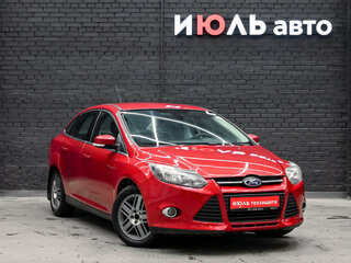 2014 Ford Focus III, красный, 750000 рублей, вид 3