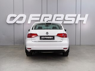 2017 Volkswagen Jetta VI Рестайлинг, белый, 1549000 рублей, вид 4