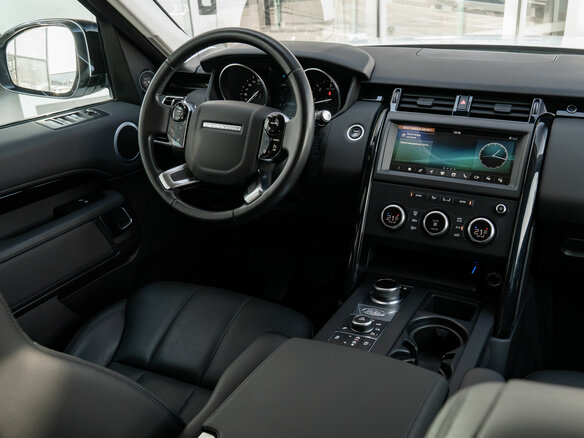 2018 Land Rover Discovery V, белый, 3830000 рублей - вид 14
