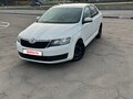 2018 Skoda Rapid I Рестайлинг, белый, 650000 рублей