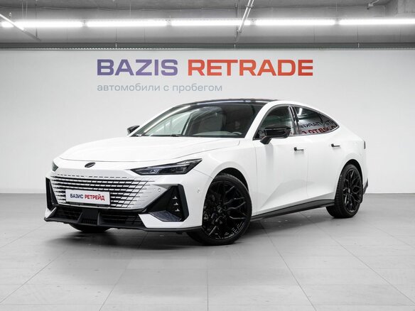 2023 Changan UNI-V I, белый, 2449000 рублей