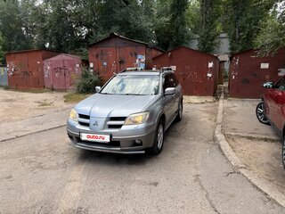 2006 Mitsubishi Outlander I, серебристый, 700000 рублей, вид 2