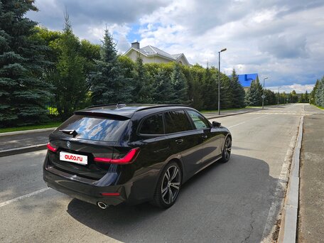 2020 BMW 3 серии 320d xDrive VII (G2x), чёрный, 3650000 рублей, вид 3