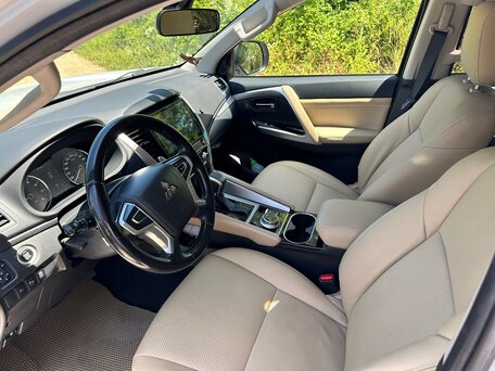 2020 Mitsubishi Pajero Sport III Рестайлинг, белый, 3100000 рублей, вид 3